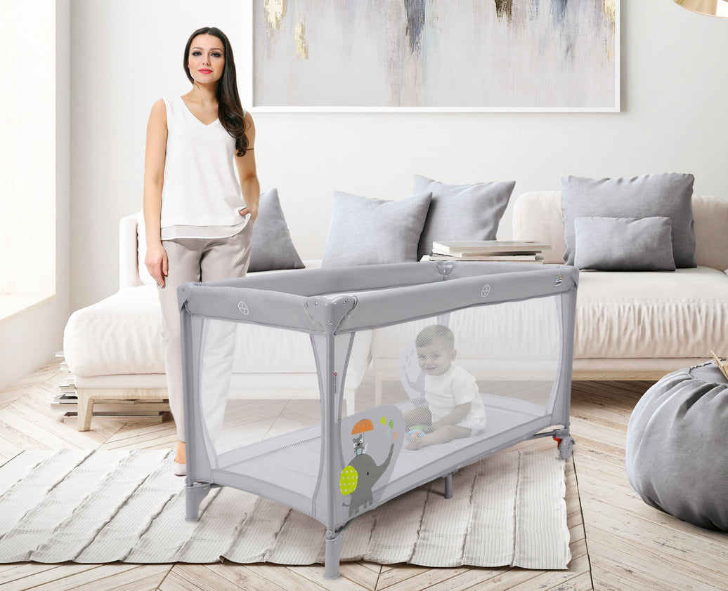 La cuna de viaje: un artículo indispensable para tu bebé