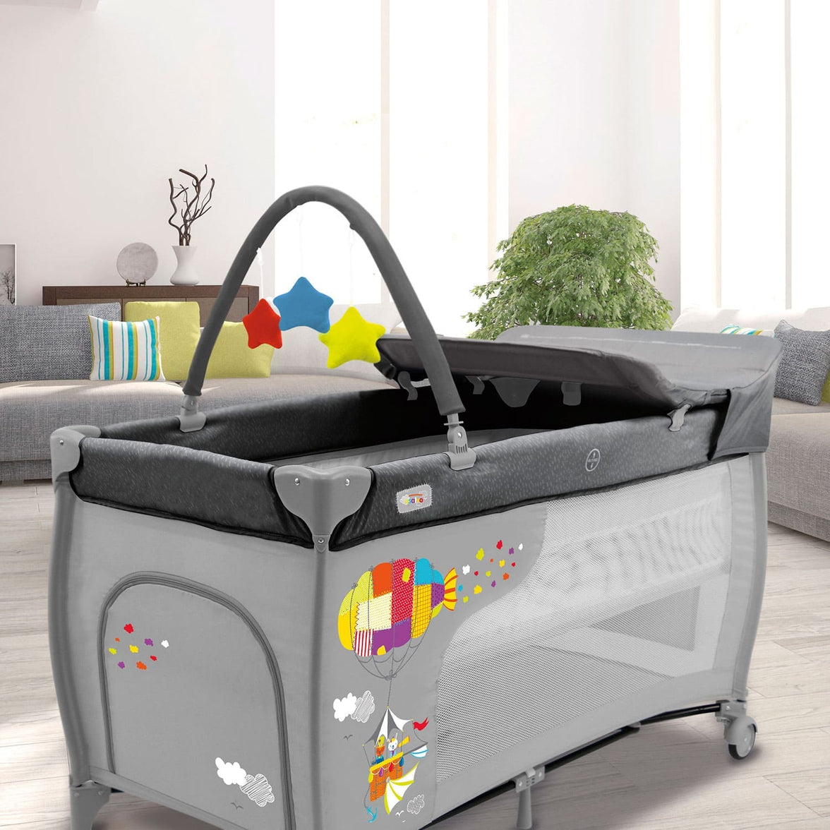 Complete Travel Crib Plus Zeppelin