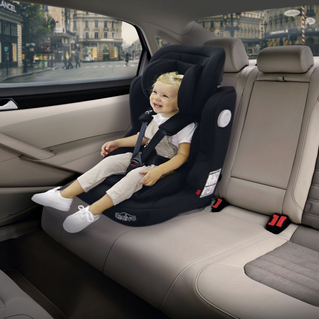La guía definitiva de seguridad en el coche para niños de 3 a 12 años